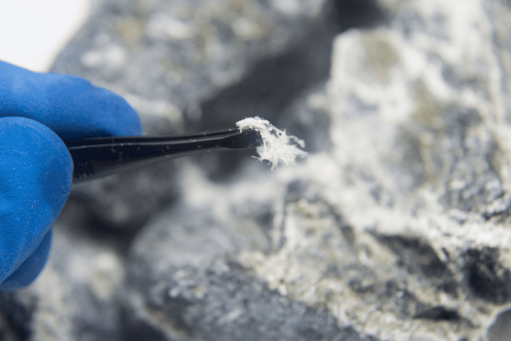 Chrysotile asbestos fibre close up - what is asbestos and what are the different types