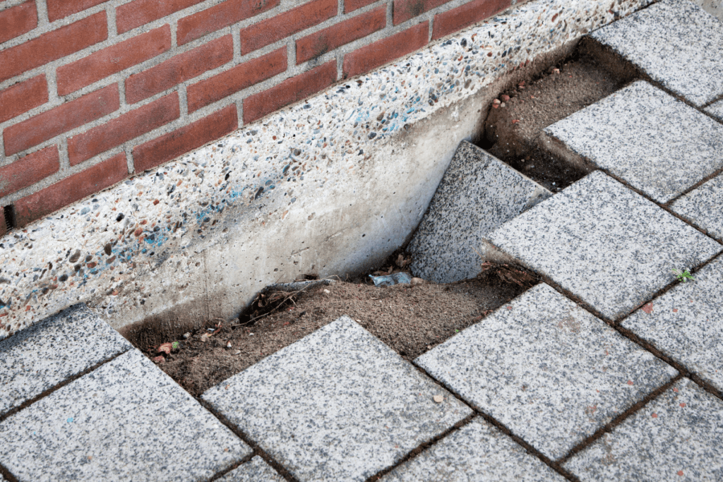 what causes subsidence and signs to spot it